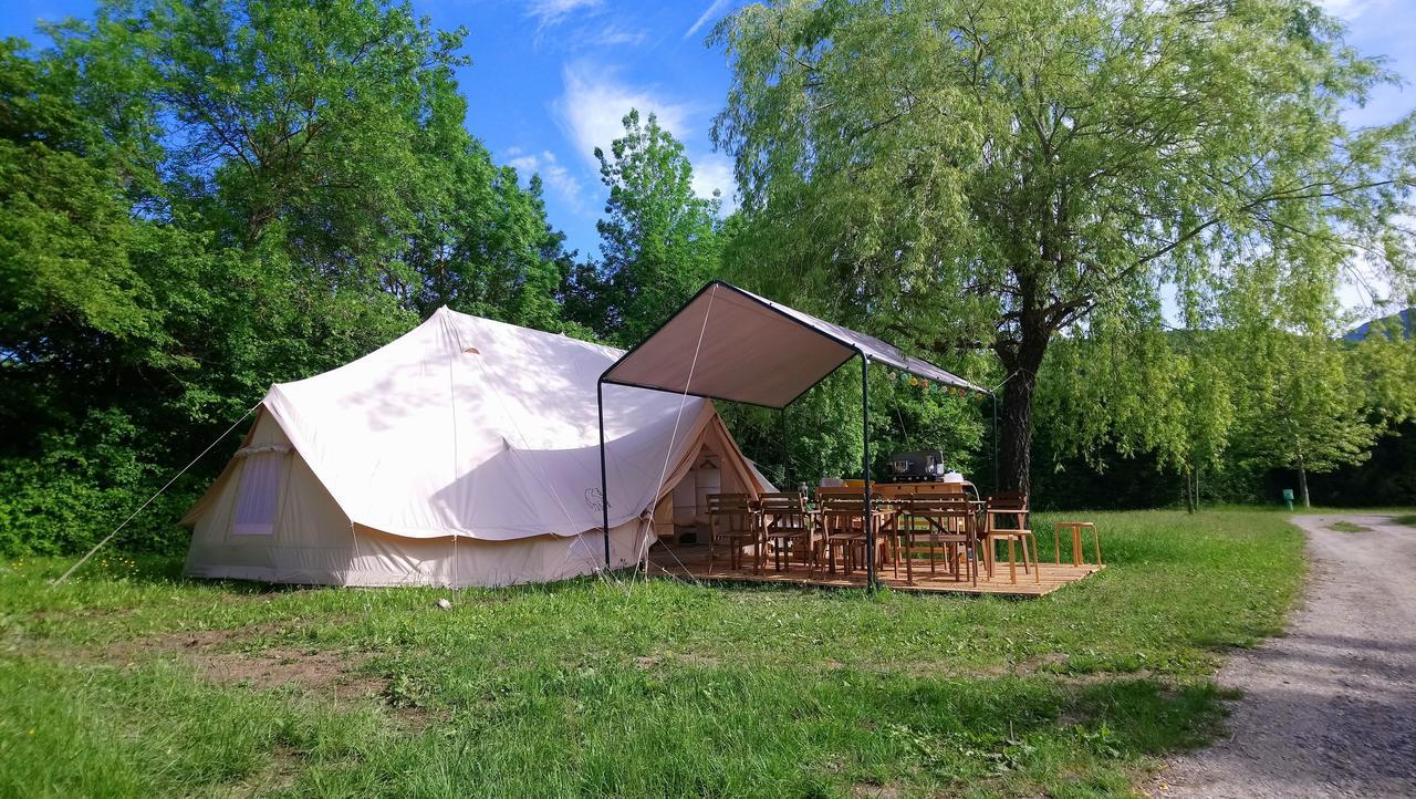 Hotel Atypik Nomad Recoubeau-Jansac Exterior foto